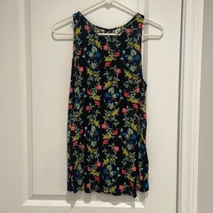 Women’s Old Navy blouse.  Size large.